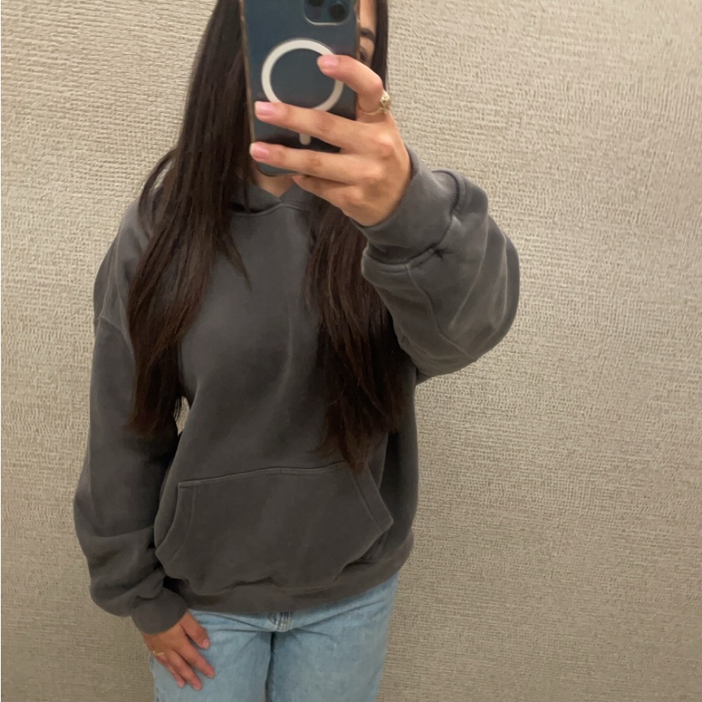 Meet your Posher, Alondra